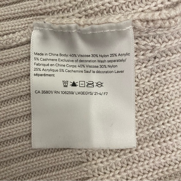Lululemon Cashlu Sweater Wrap - White Opal - XS/S - Picture 14 of 14